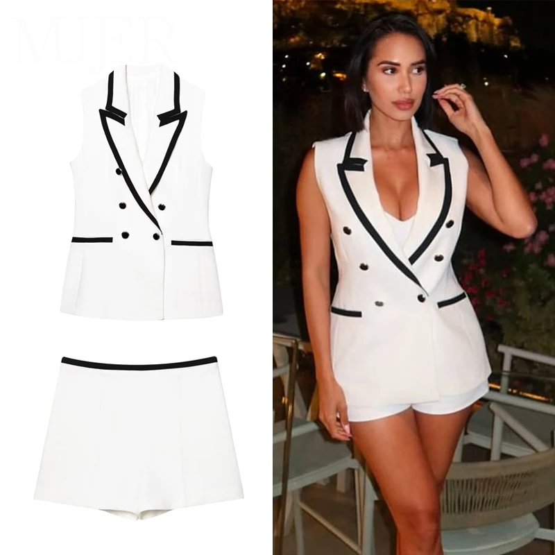 Sleeveless Suit